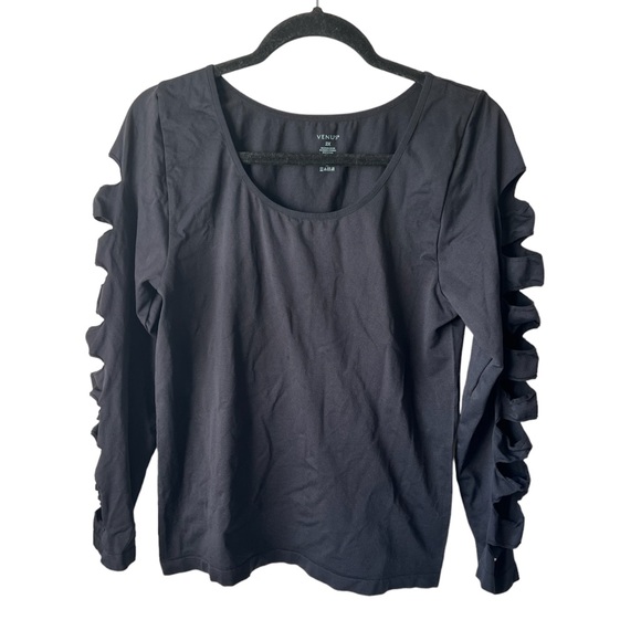 VENUS Tops - Venus Cut Out Long sleeve
